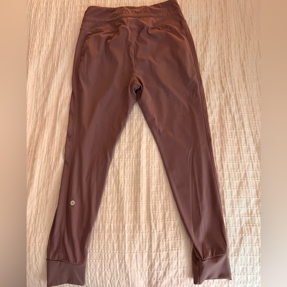 Halara SoftlyZero Plush High-Waisted Drawstring Joggers Medium Petite Lot of 2 - Picture 8 of 8